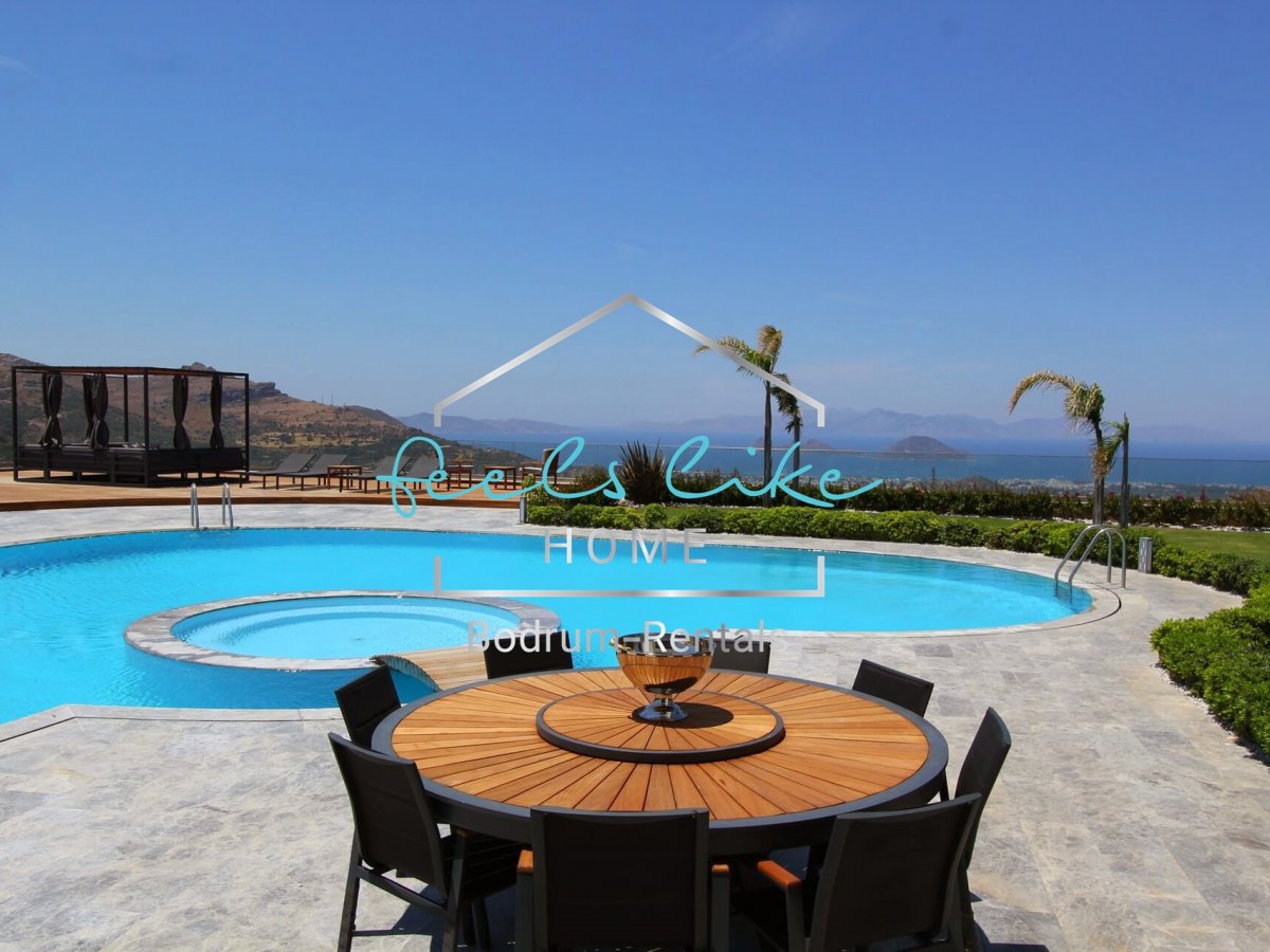 Villa Paradise - luxury villa with magnificent view across the aegean coast
