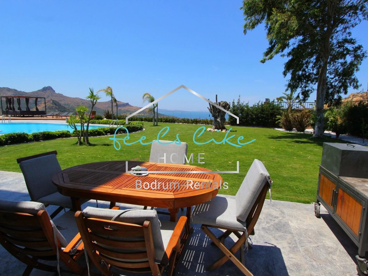 Villa Paradise - luxury villa with magnificent view across the aegean coast