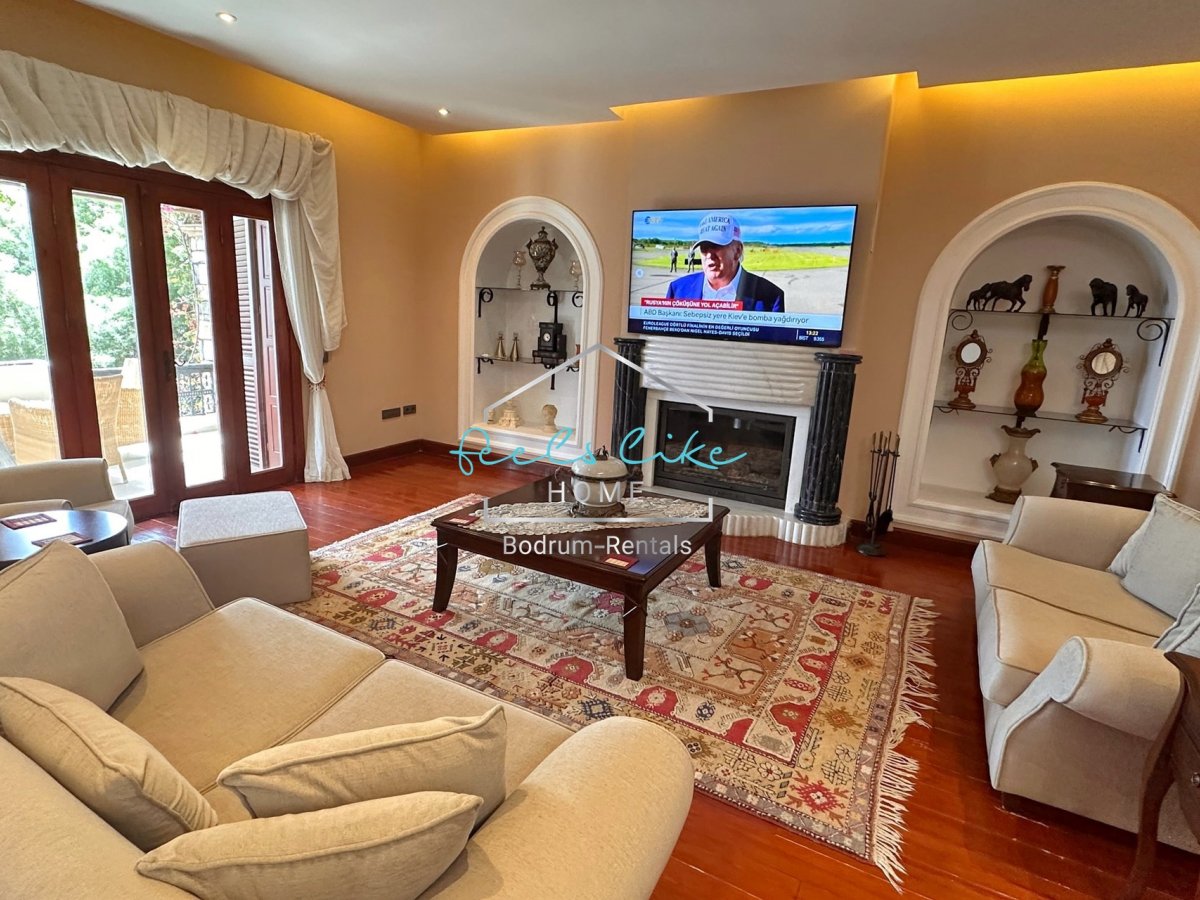 Villa Antique