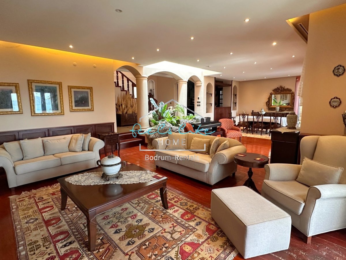 Villa Antique
