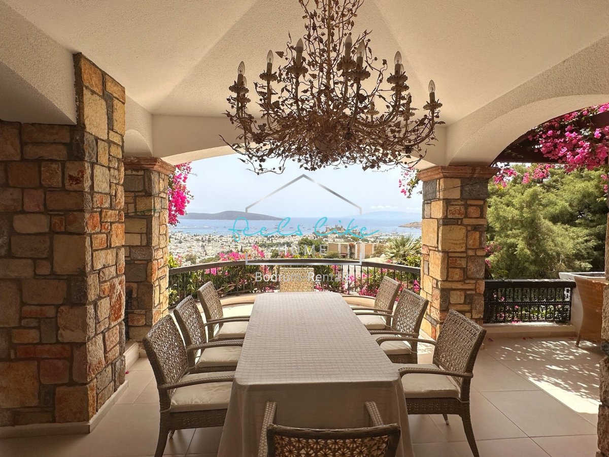 Villa Antique