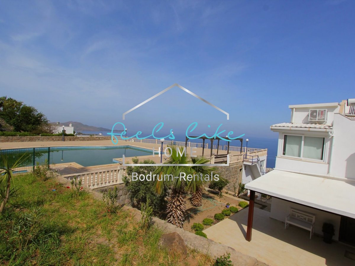 Villa Dolphin