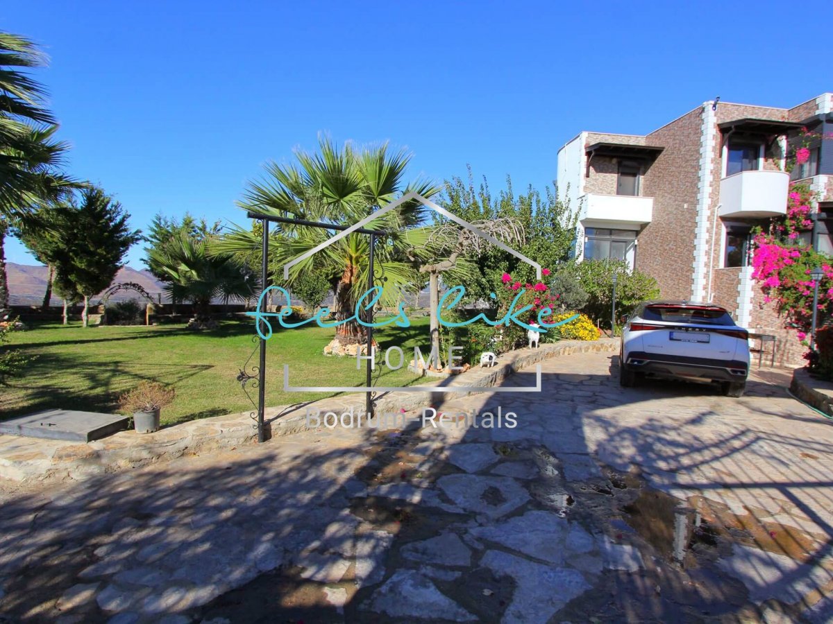 Villa Moon