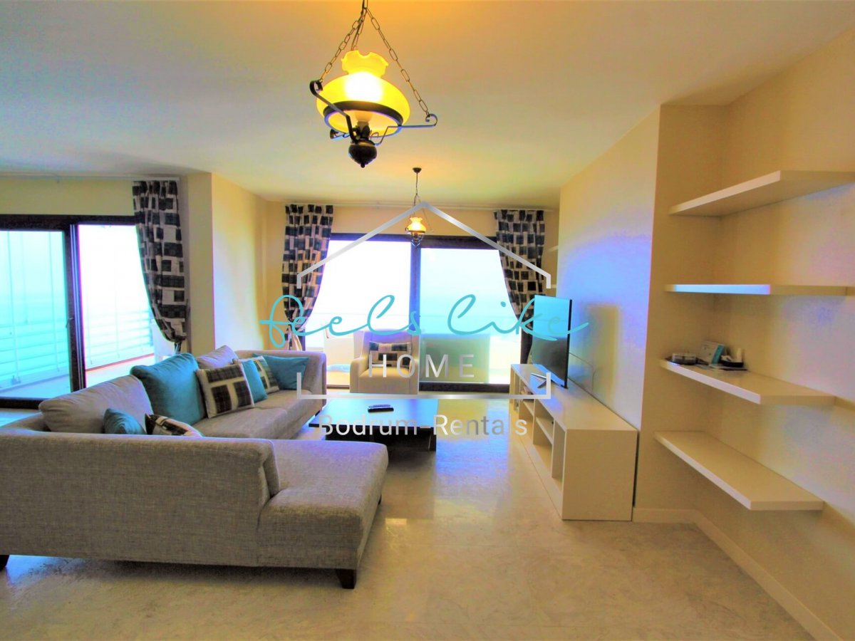 Residence Blue