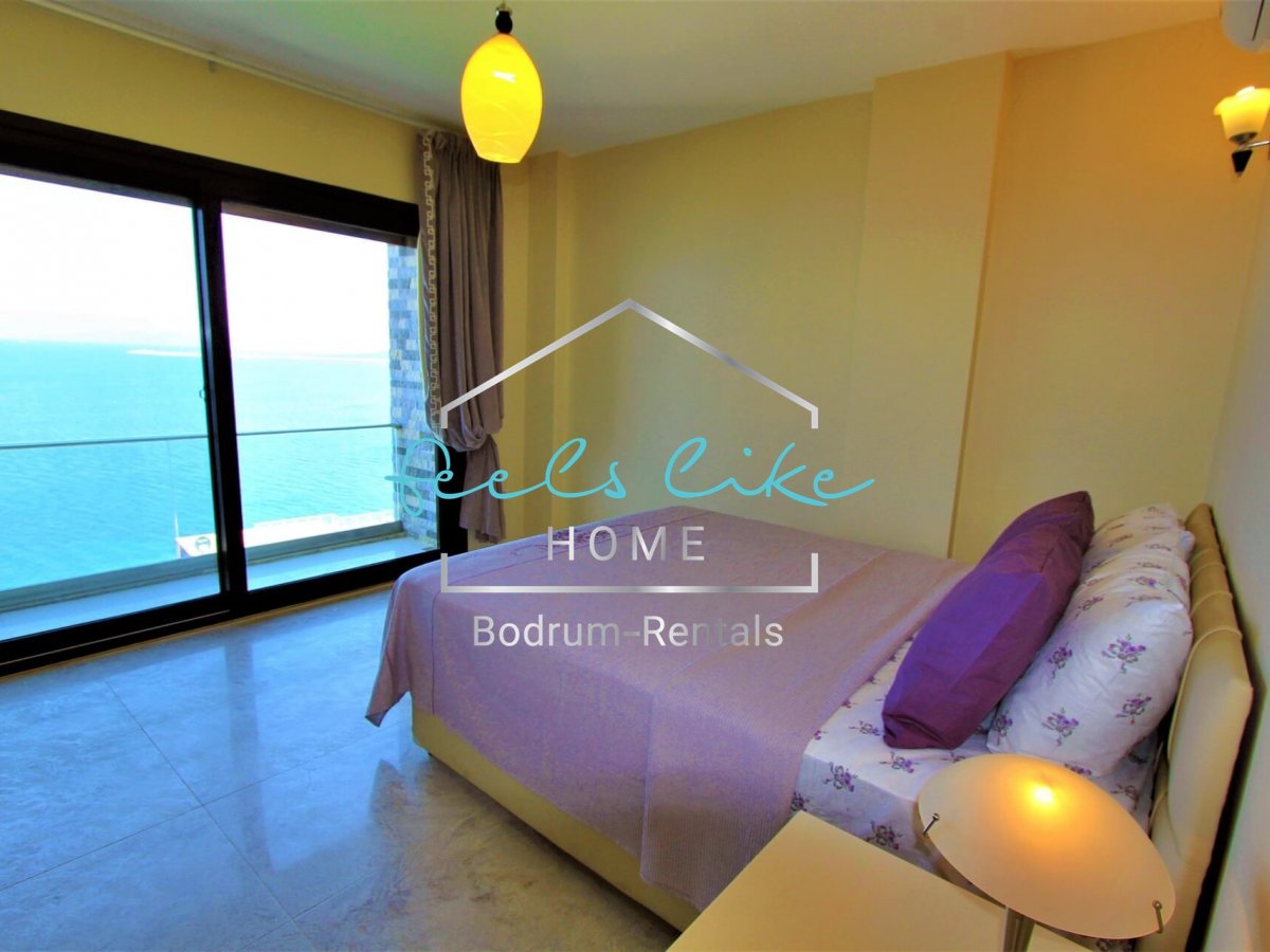 Residence Blue