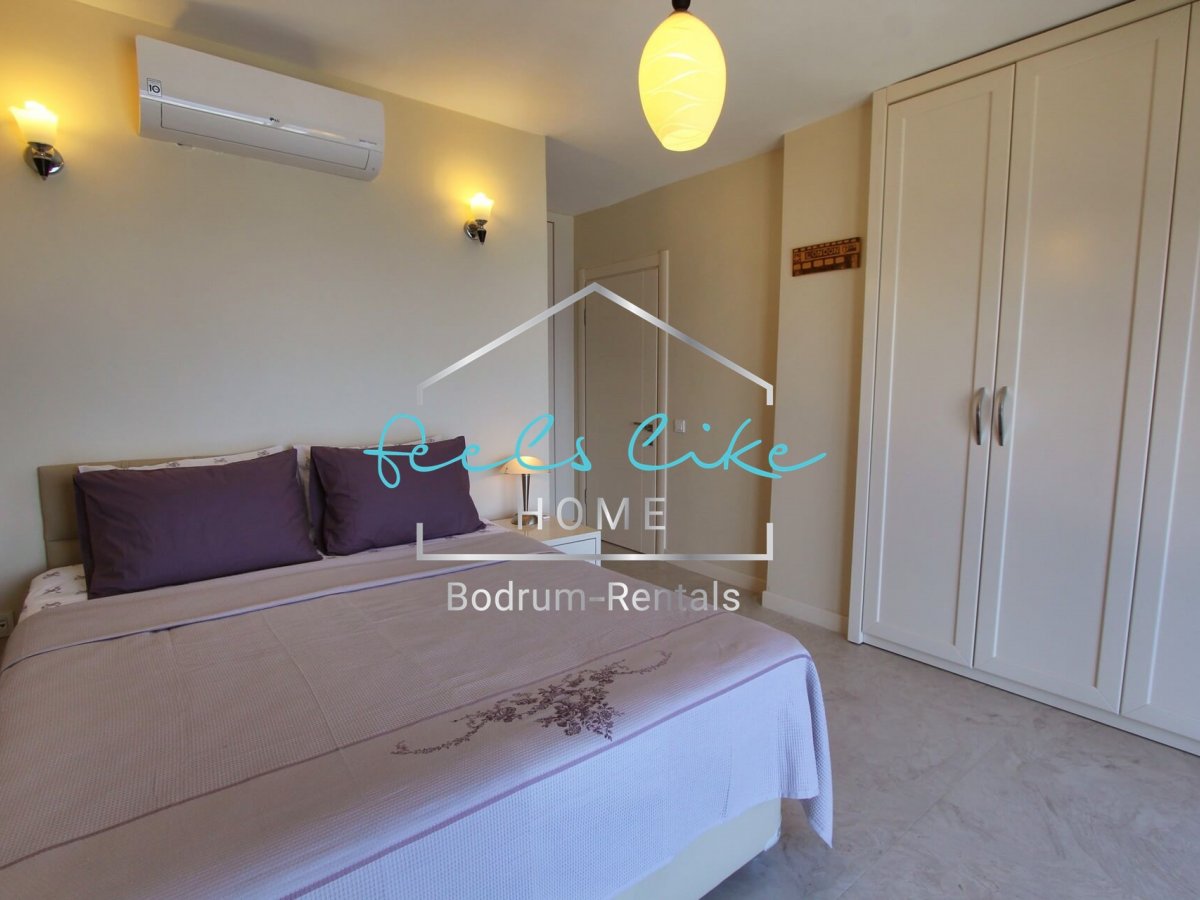 Residence Blue
